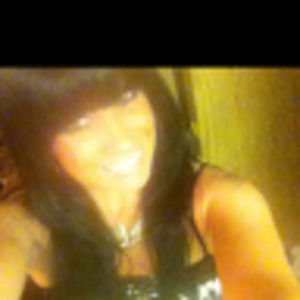 Meet your Posher, Elyse